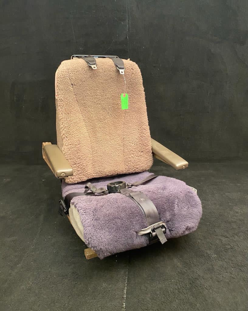 Boeing 747-400 - Second Observers Seat