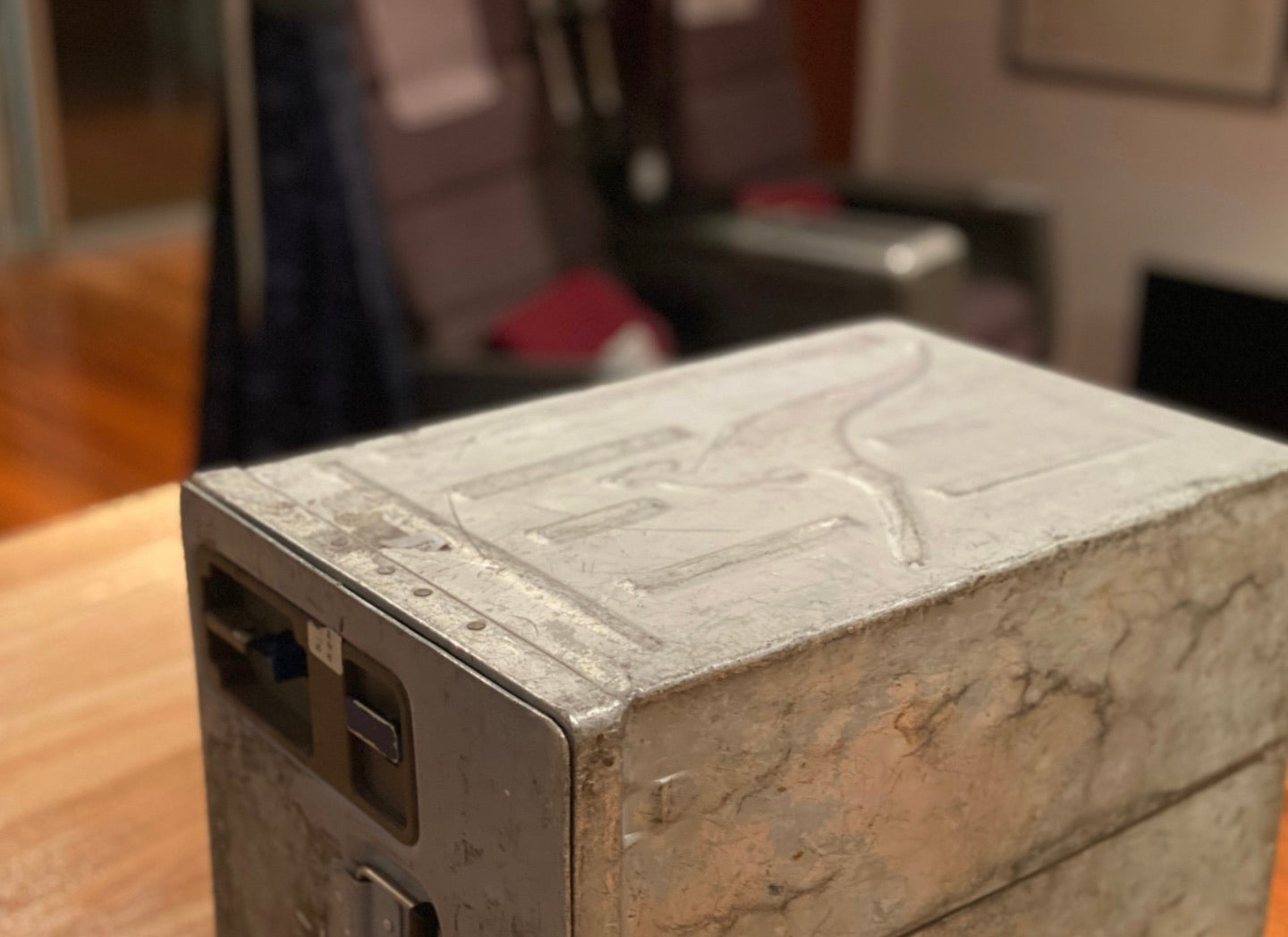 QF Boeing 747-400 Galley Storage Atlas Box